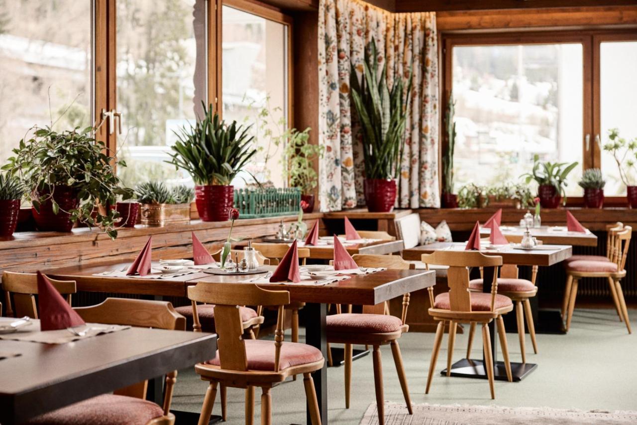 "Quality Hosts Arlberg" Hotel Garni Moessmer Sankt Anton am Arlberg Ngoại thất bức ảnh
