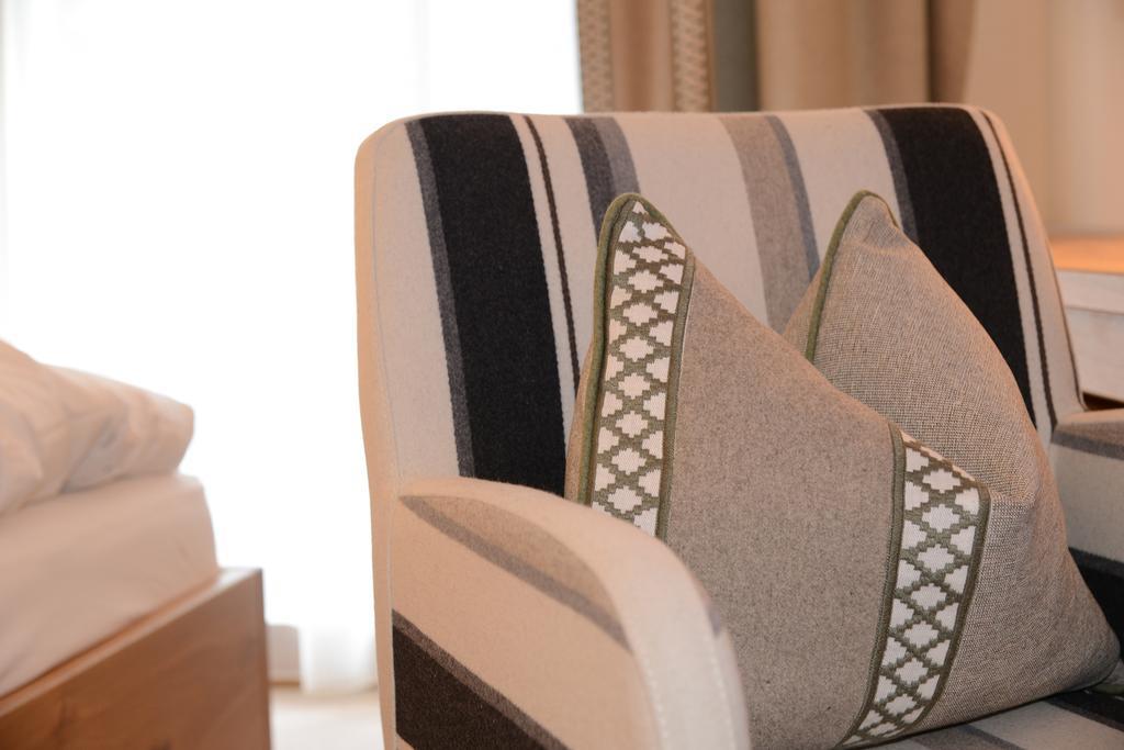 "Quality Hosts Arlberg" Hotel Garni Moessmer Sankt Anton am Arlberg Ngoại thất bức ảnh