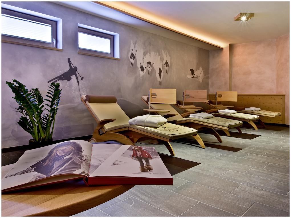 "Quality Hosts Arlberg" Hotel Garni Moessmer Sankt Anton am Arlberg Ngoại thất bức ảnh